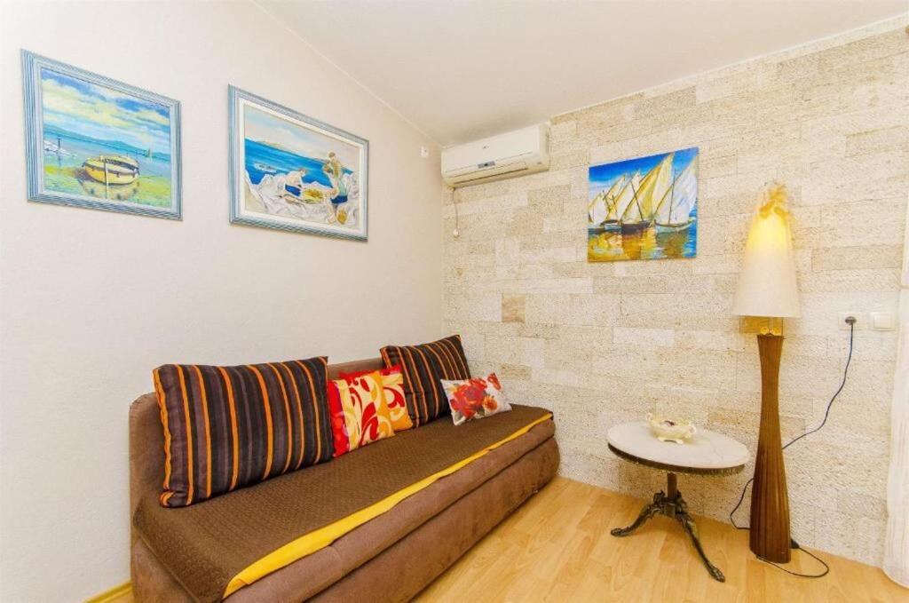 Apartments Nives Trogir Zewnętrze zdjęcie