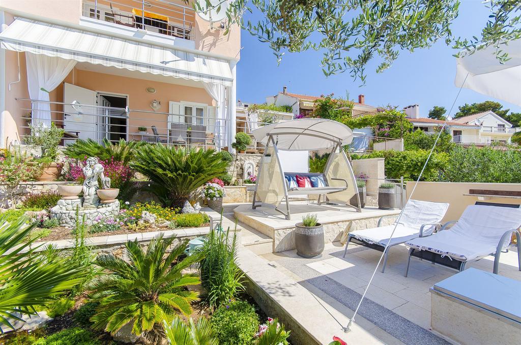 Apartments Nives Trogir Zewnętrze zdjęcie