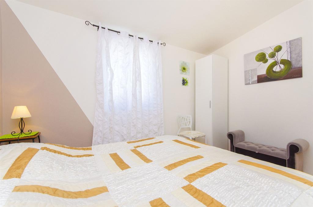 Apartments Nives Trogir Zewnętrze zdjęcie